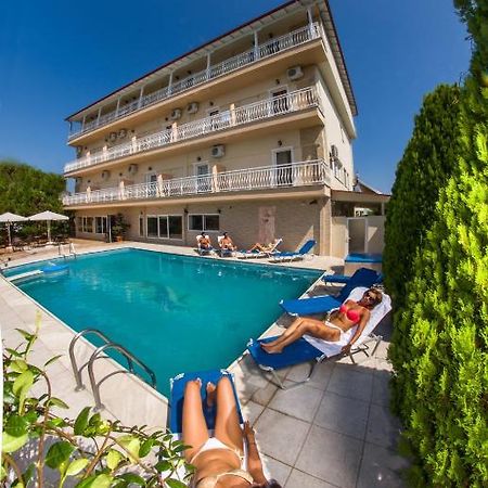 Hotel Dias Olympiakí Aktí Dış mekan fotoğraf