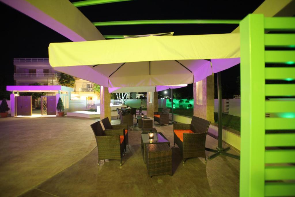Hotel Dias Olympiakí Aktí Dış mekan fotoğraf
